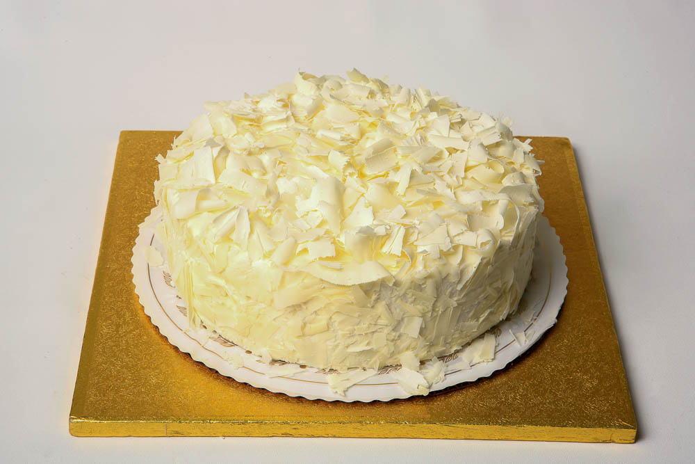 White Chocolate Mousse Cake01.jpg